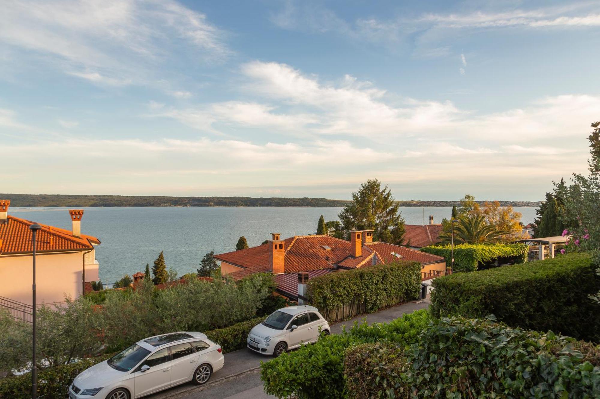 Sunny Apartment Portoroz Exterior photo